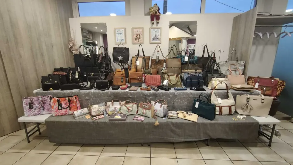 salon de isis création (6)webp